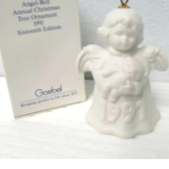 GOEBEL UNPAINTED Angel-Bell Annual X-Mas Tree Ornament 1991 Sixteenth Edition - Picture 1 of 2